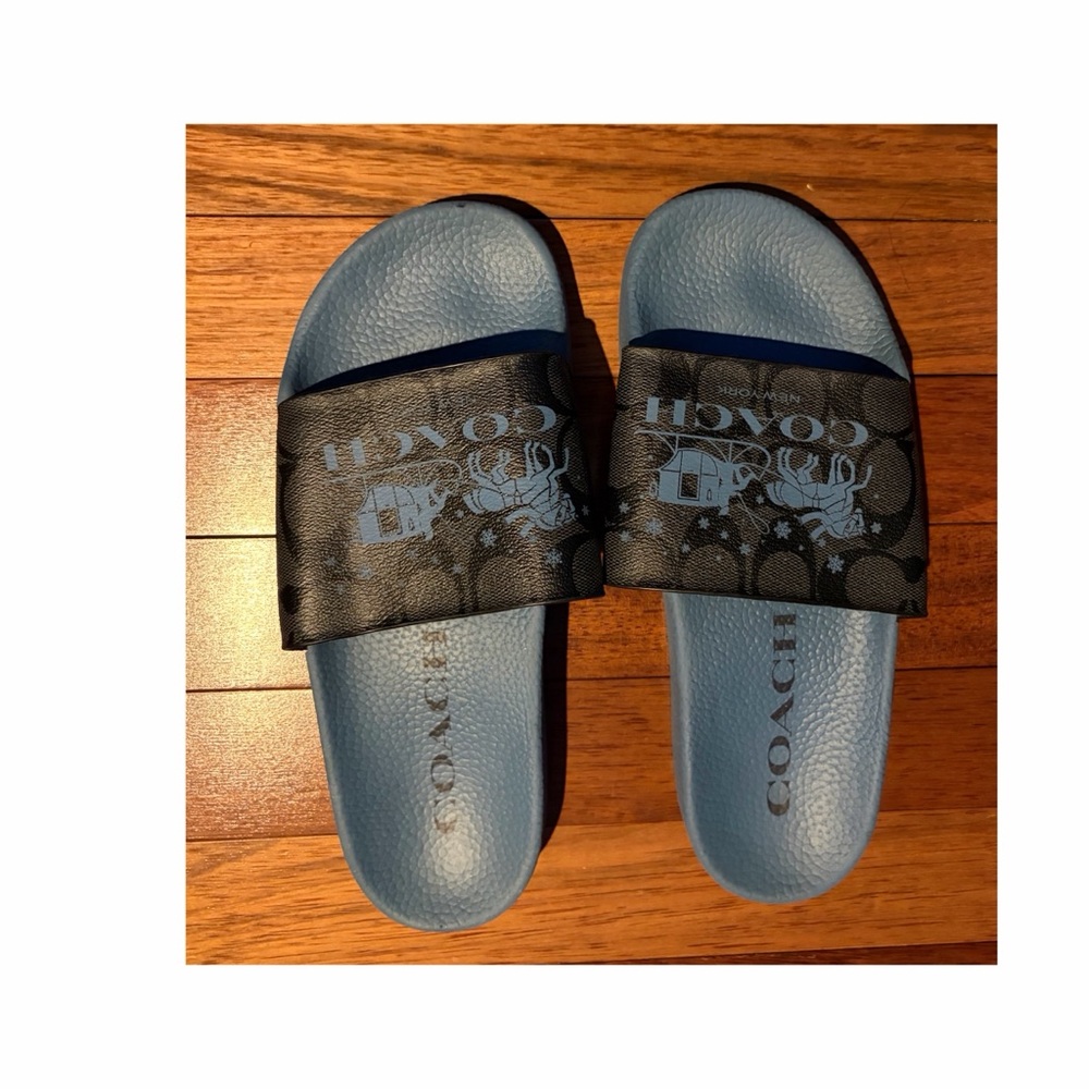 Coach Black and Blue Logo Slides - Picture 3 of 4